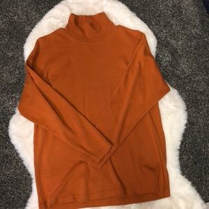 Turtle neck long sleeve